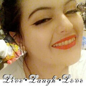 Meet your Posher, Melanie